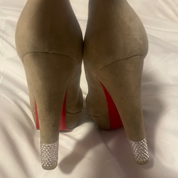 Christian Louboutin Filter 140 crystal-embellished suede pumps - Picture 13 of 16